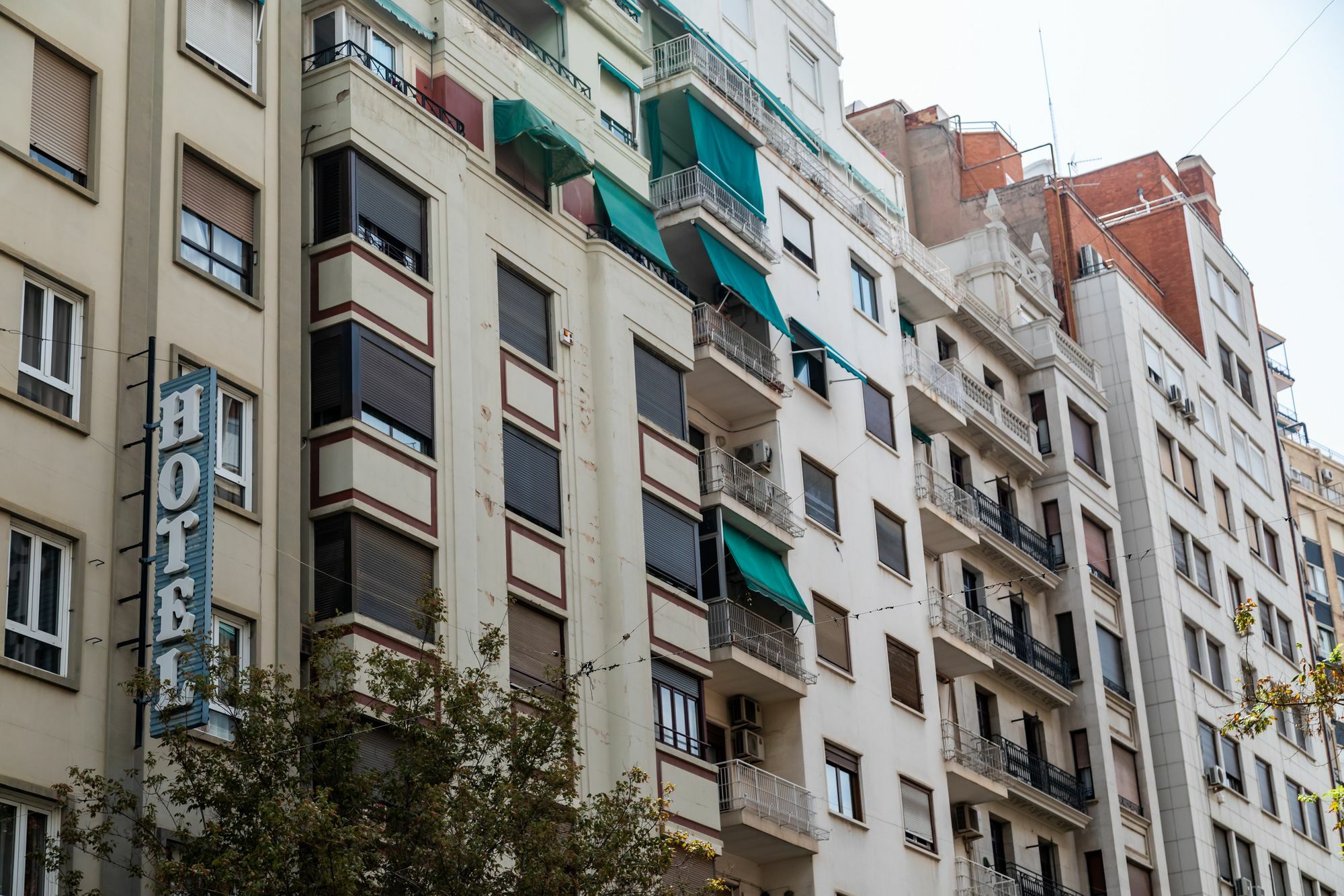 Travel Habitat San Vicente Lägenhet Valencia Exteriör bild